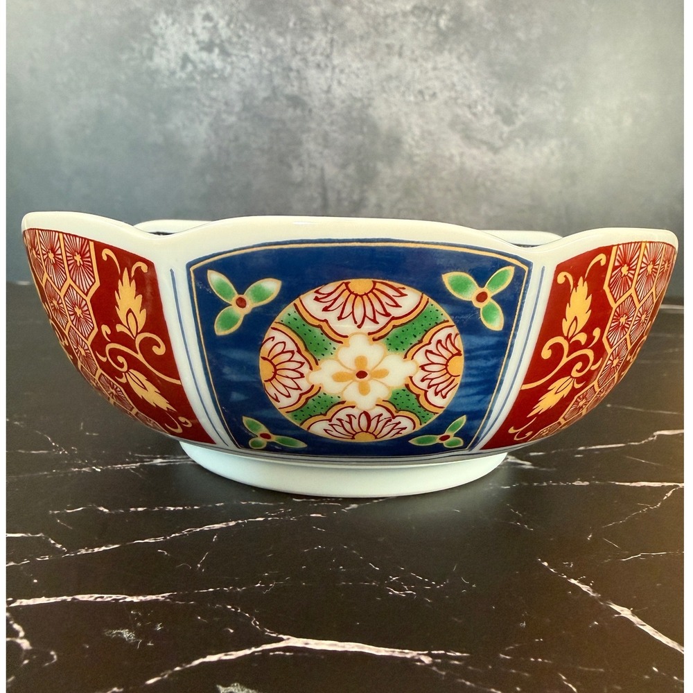 Vintage Imari Arita Ware Porcelain 6.5" Bowl Blue Red Scalloped Edge